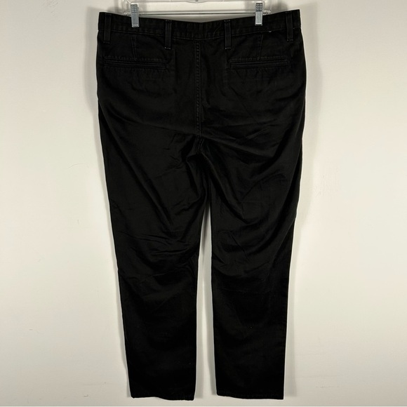 Dockers Men's Black Chinos Size 36 - Picture 3 of 9